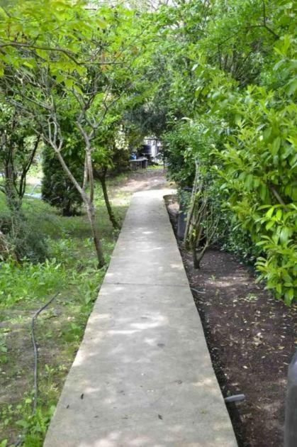 Leleka Hostel Esbly Dış mekan fotoğraf